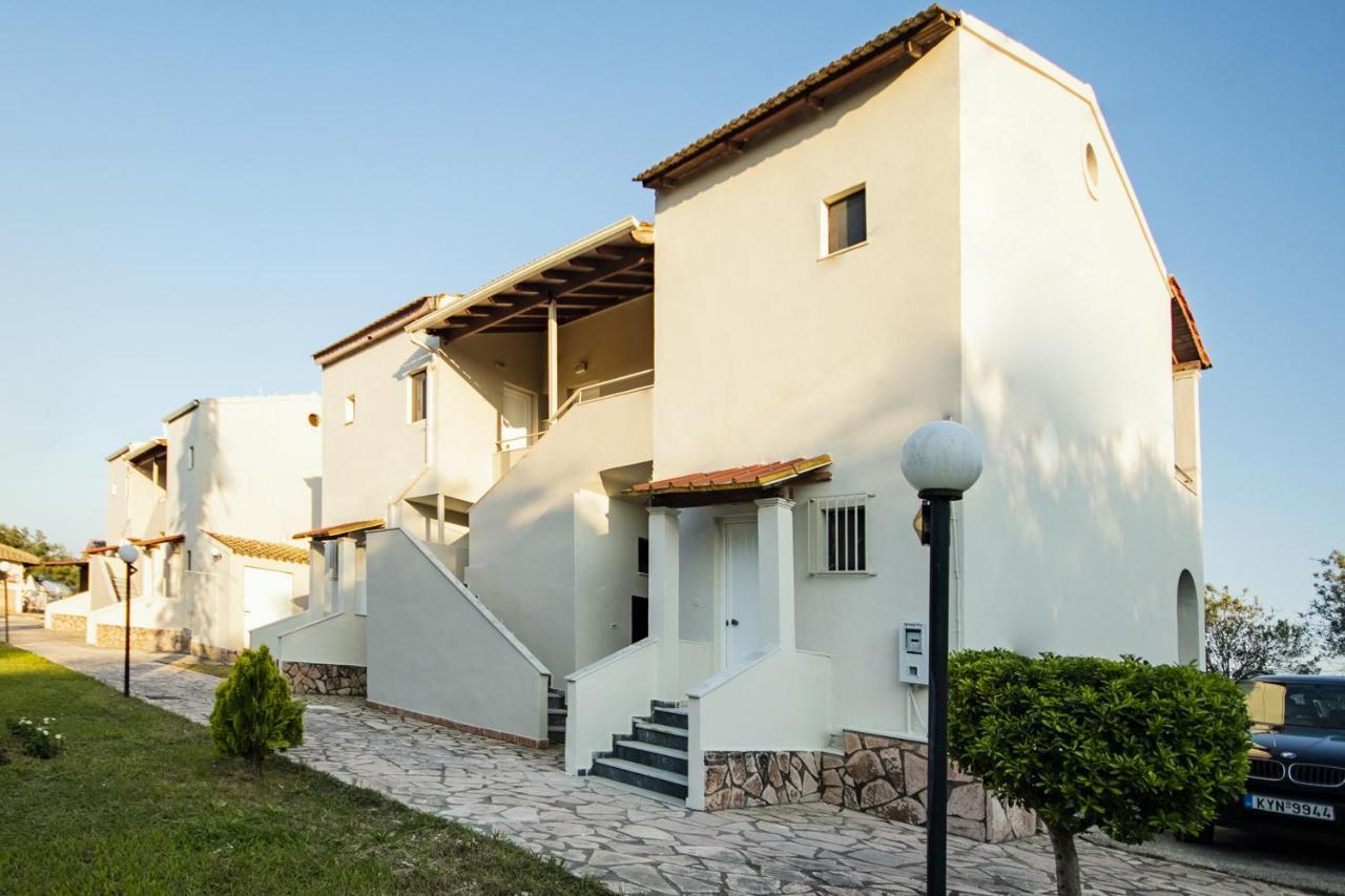 Parakladi Seaside Retreat Aparthotel